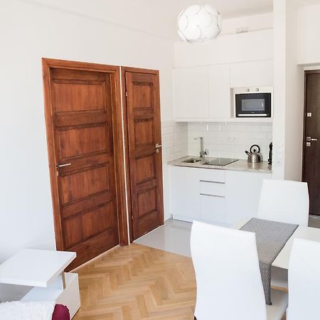Apartment Nearto Old Town Na Ustroniu Street Cracovia Exterior foto