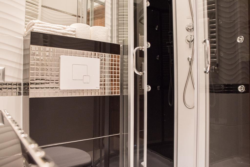 Apartment Nearto Old Town Na Ustroniu Street Cracovia Exterior foto